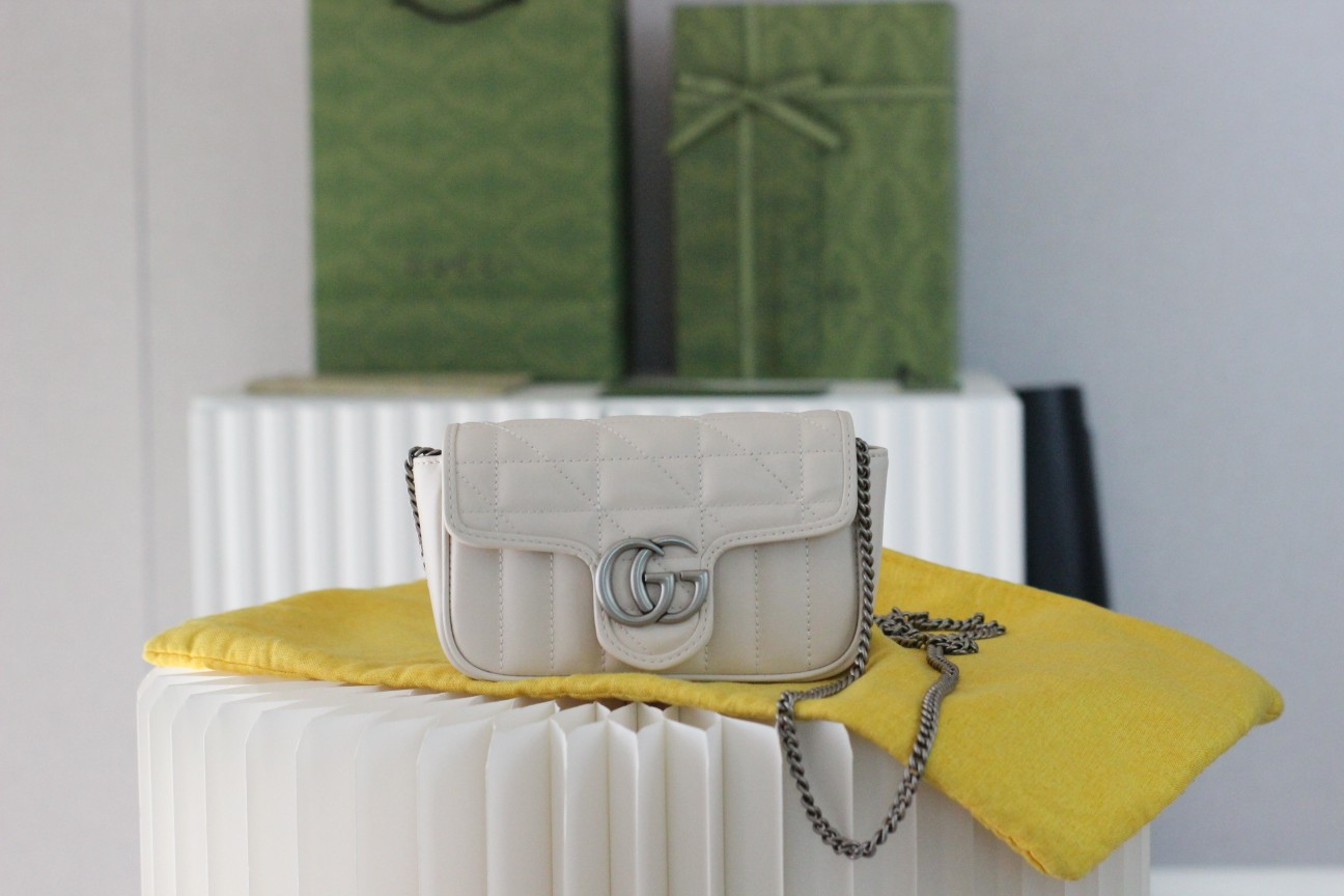 Gvc*1 Gg Marmont Bag