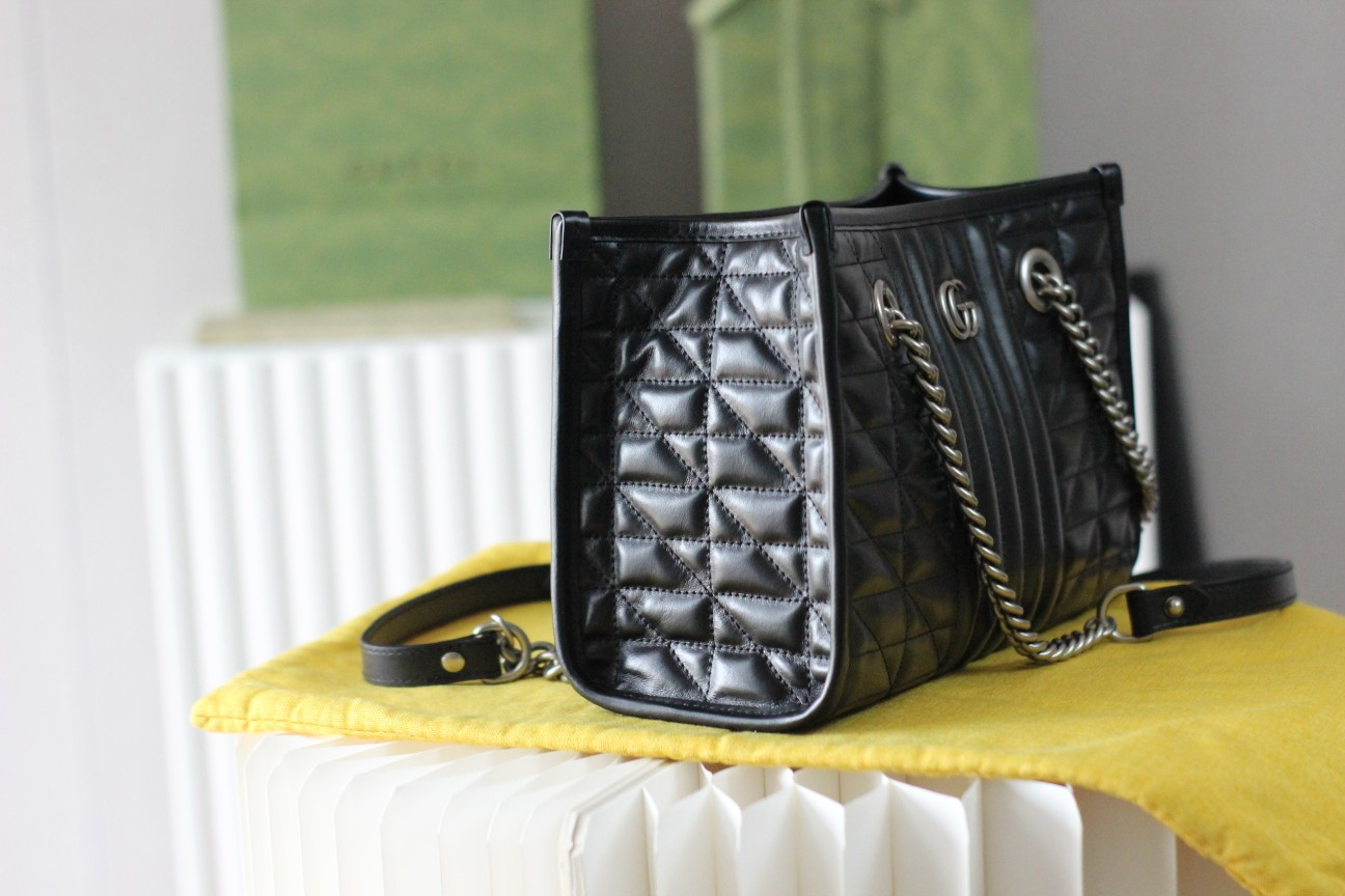 Gvc*1 Gg Marmont Bag