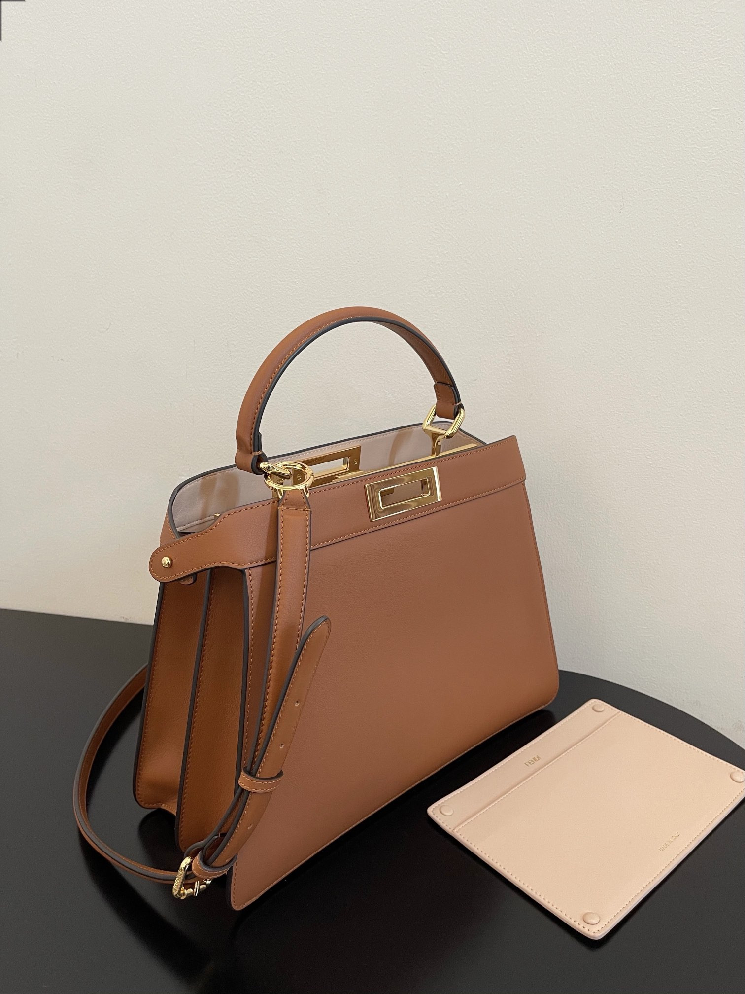 F**di Peekaboo Iseeu Medium Bag