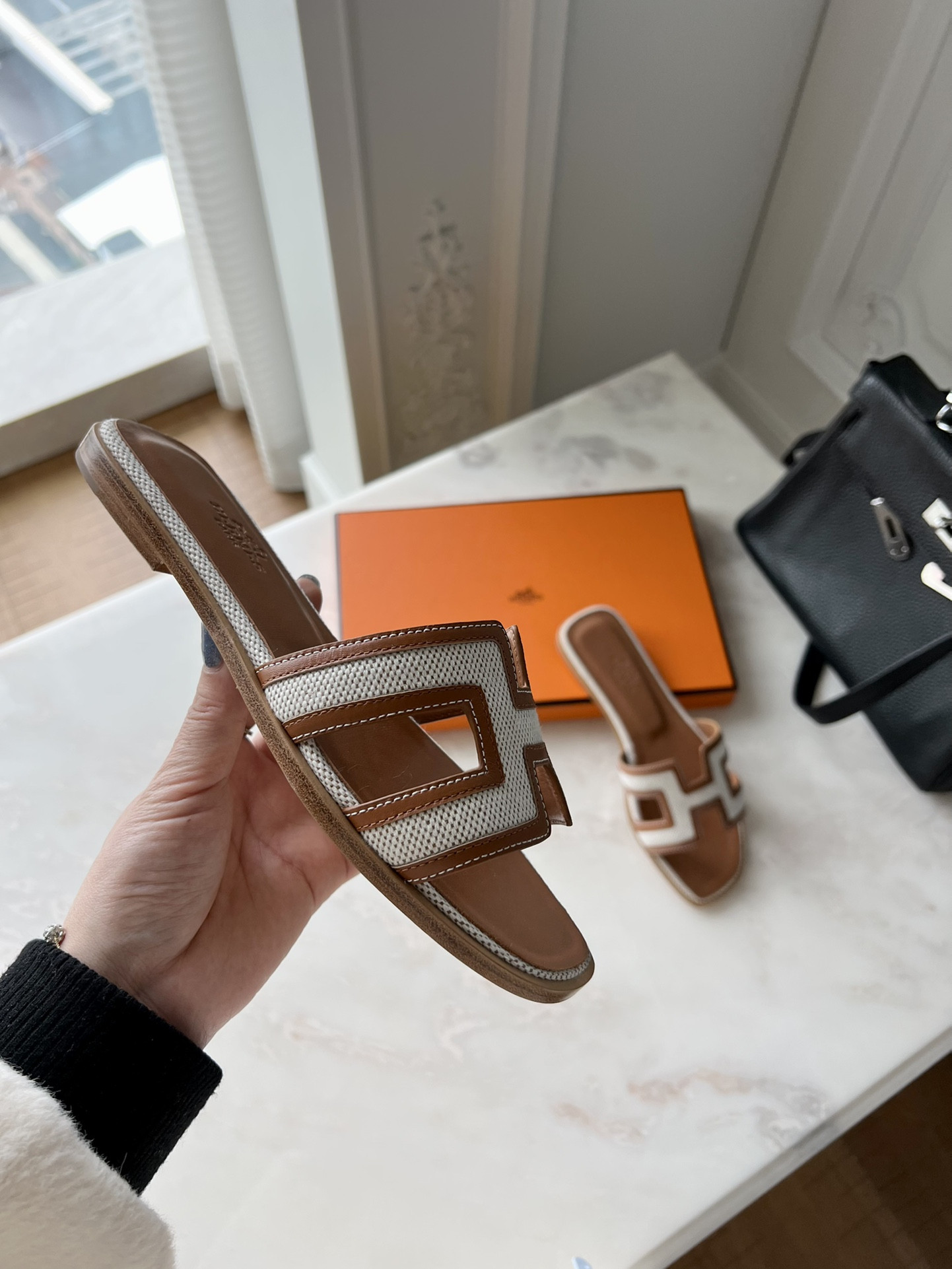 H**me5 Oran Slippers