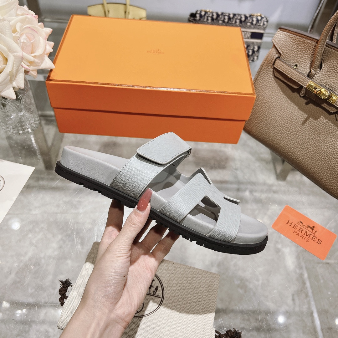 H**me5 Chypre Slippers