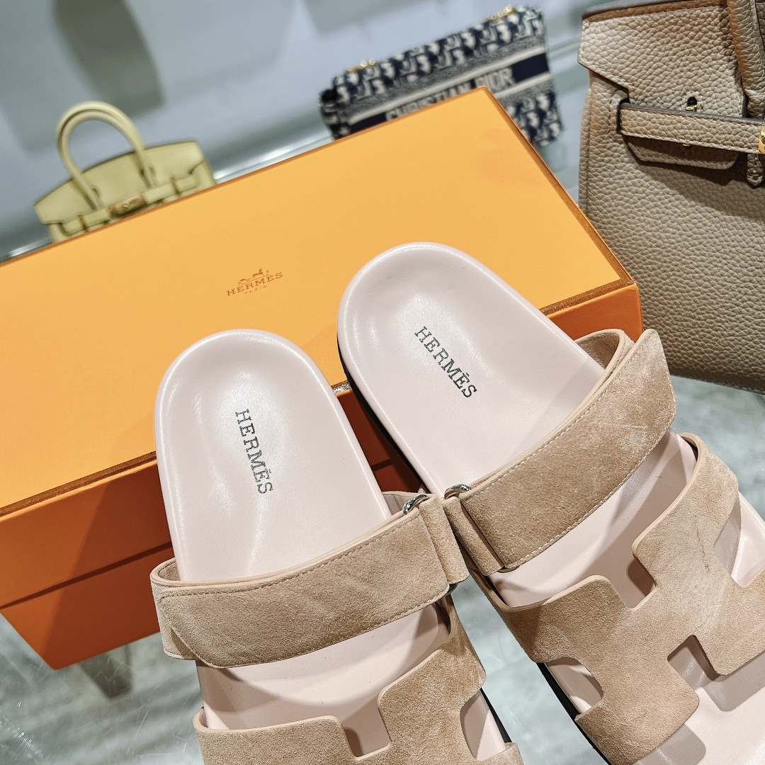 H**me5 Chypre Slippers