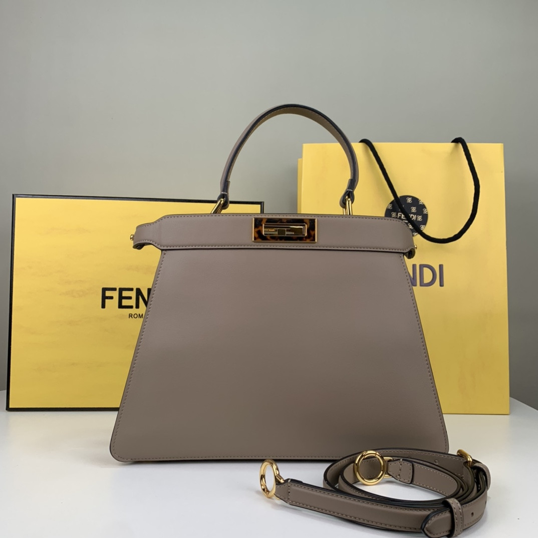 F**di Peekaboo Iseeu Medium Bag