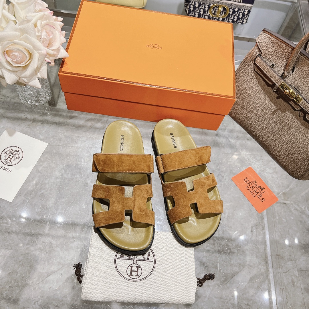 H**me5 Chypre Slippers