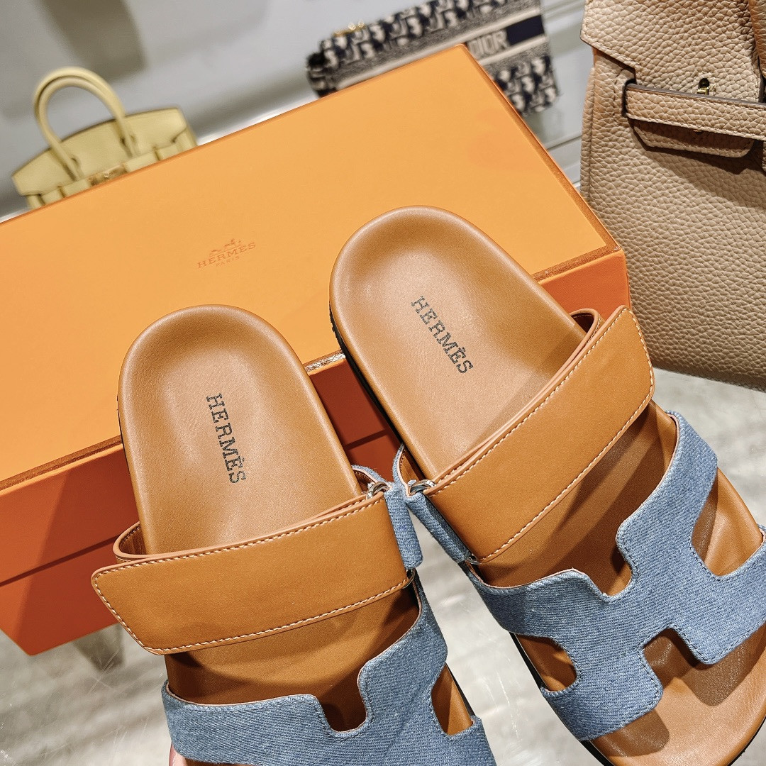 H**me5 Chypre Slippers