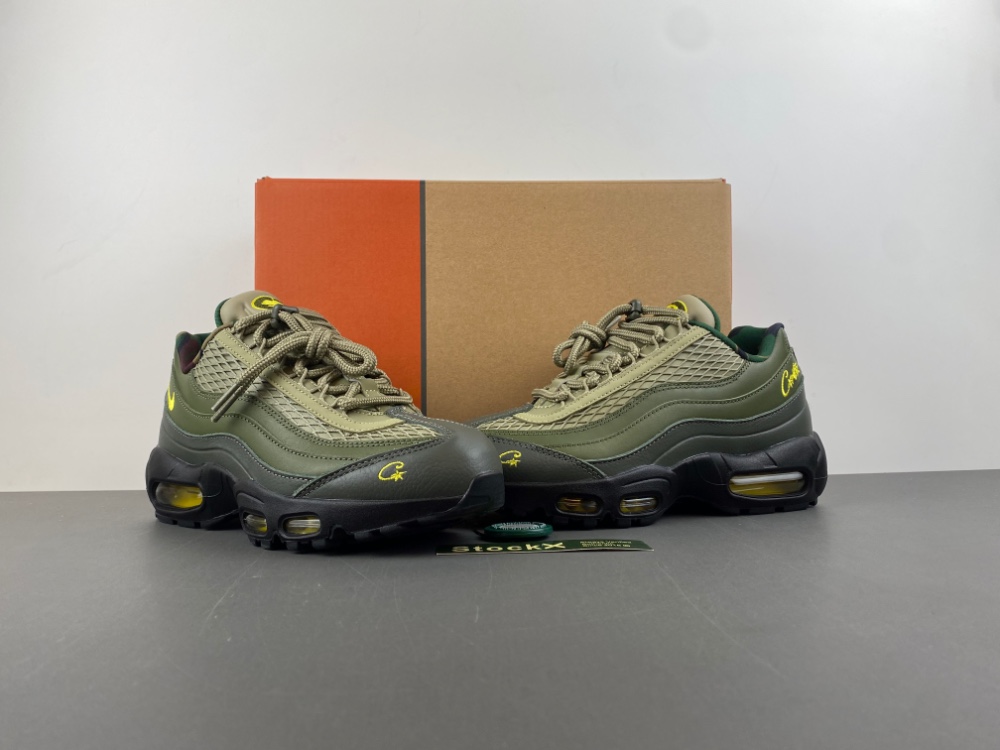 Corteiz x Air Max 95 SP FB2709-300