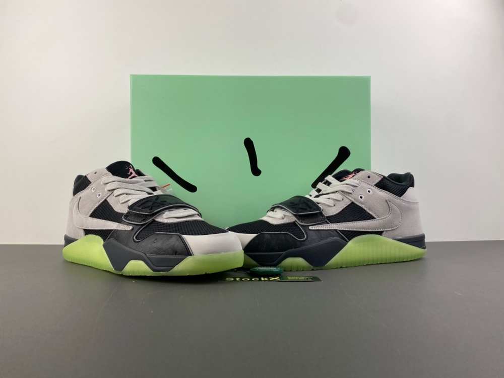 Chase B x Travis Scott x Jordan Jumpman Jack TR IH7971-001