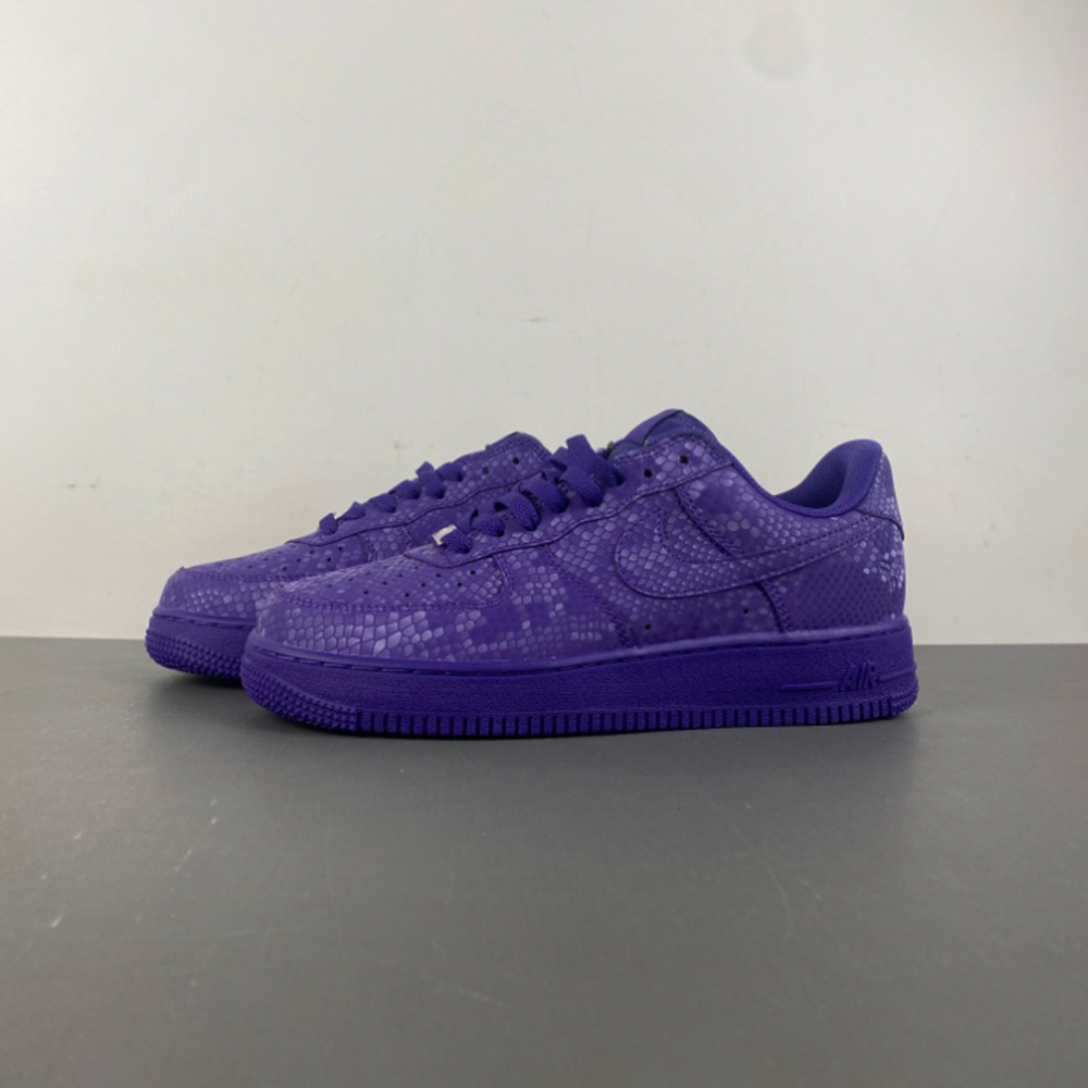 Kobe Bryant x Nike Air Force 1 Low Court Purple IB0018-500