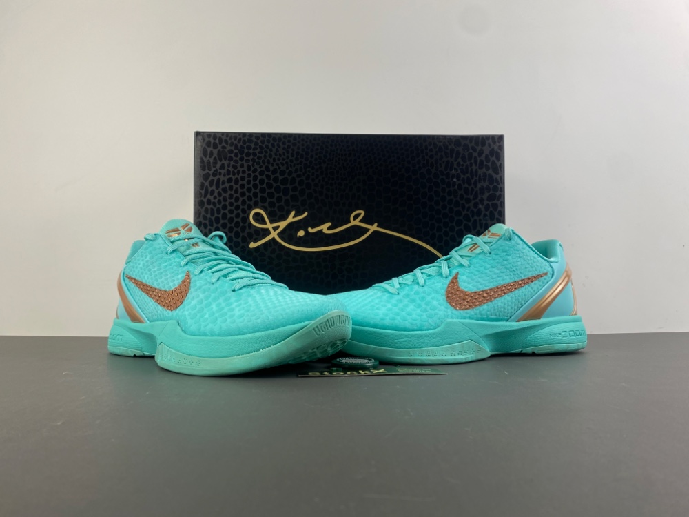 Jalen Brunson x Nike Kobe 6 Protro Statue of Liberty IQ5774-300