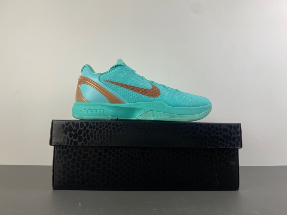 Jalen Brunson x Nike Kobe 6 Protro Statue of Liberty IQ5774-300