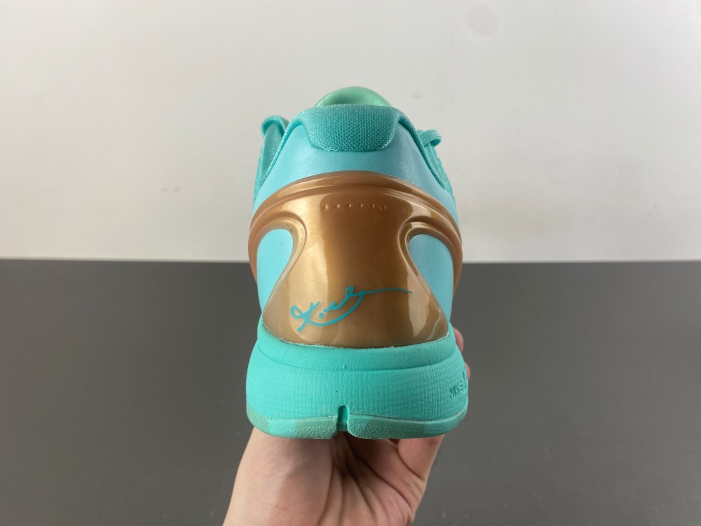 Jalen Brunson x Nike Kobe 6 Protro Statue of Liberty IQ5774-300