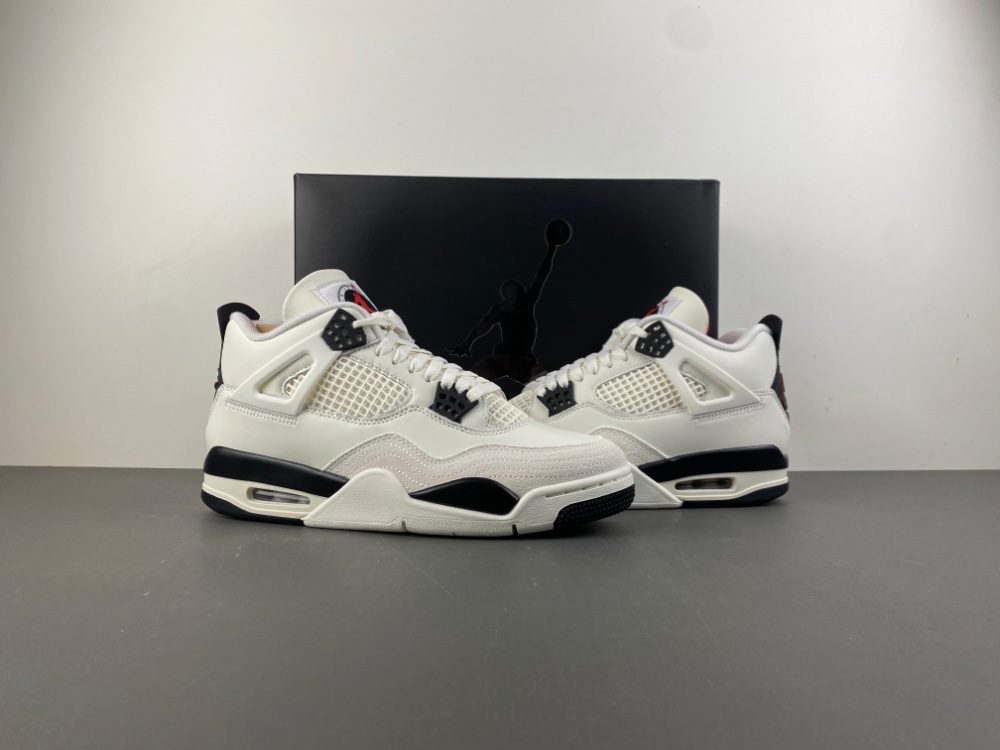 Air Jordan 4 Flight Club IM4002-100