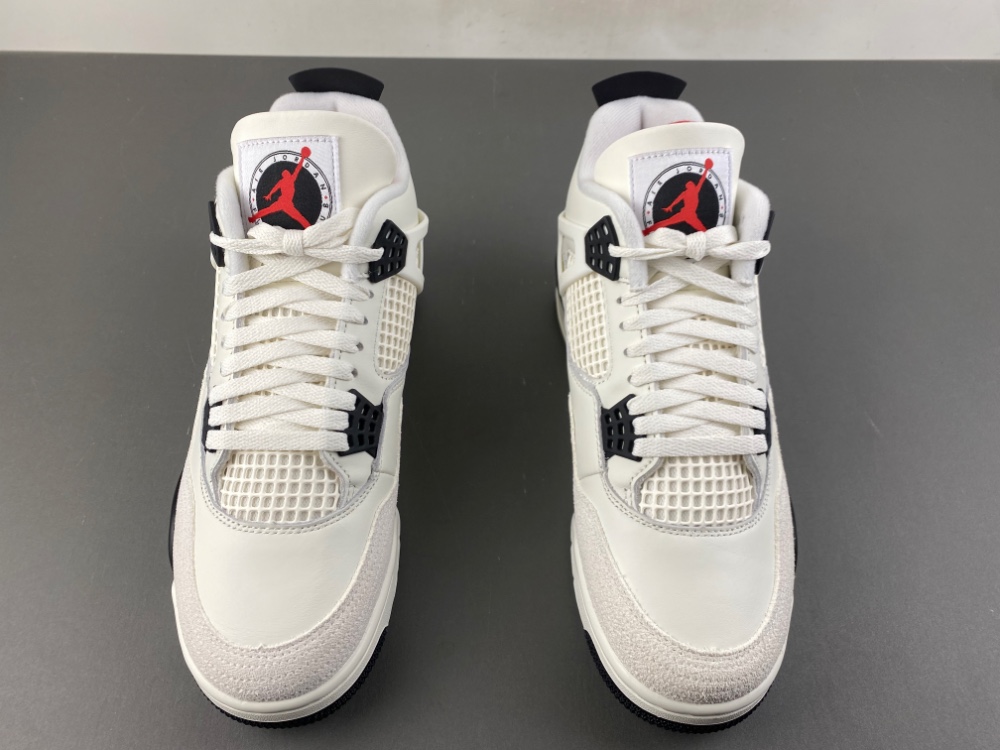 Air Jordan 4 Flight Club IM4002-100