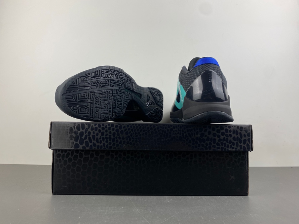 Kobe V Skills Academy IH0274-300