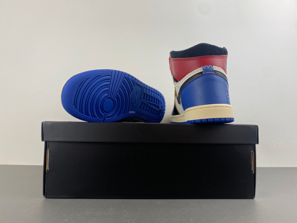 fragment Design x Union x Air Jordan 1 IO7847-002
