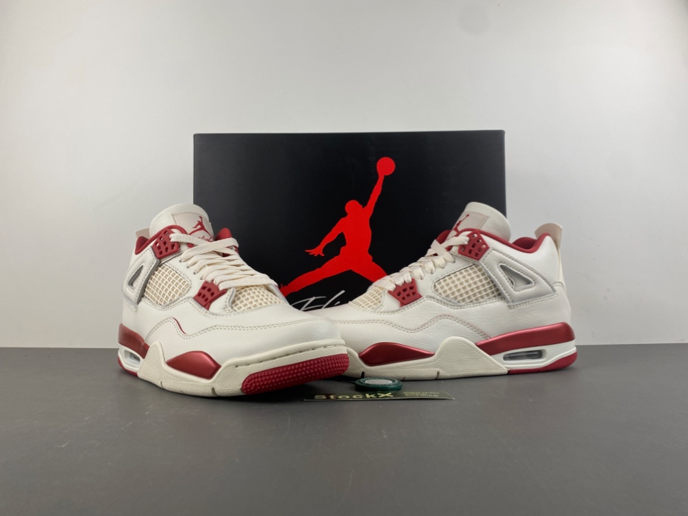 Air Jordan 4 HV0823-108